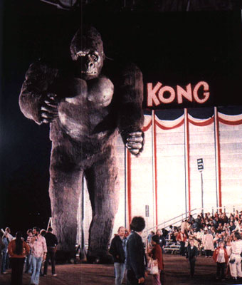 File:Kong 1976 Behind the Scenes.jpg