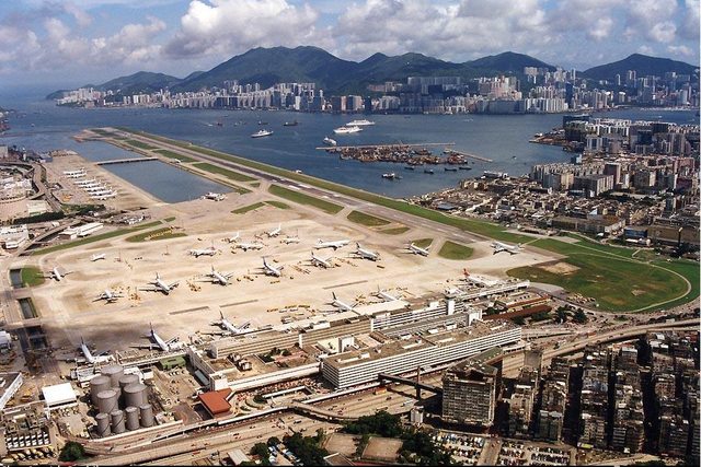 File:Hong Kong Kai Tak Airport.jpg