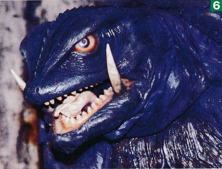 File:G1 Gamera press conference suit face.png