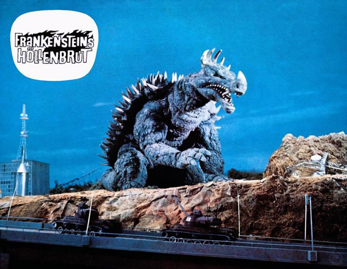 File:Godzilla vs. Gigan Lobby Card Germany 4.png