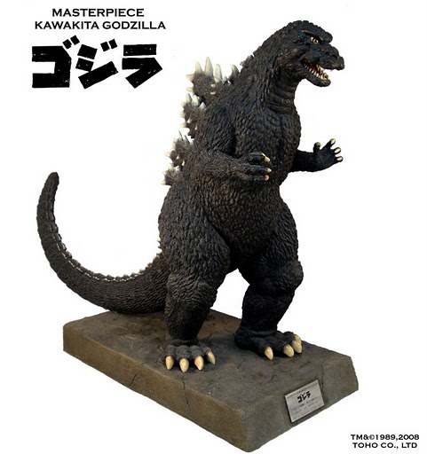 File:Kawakita Materpiece Godzilla statue.JPG