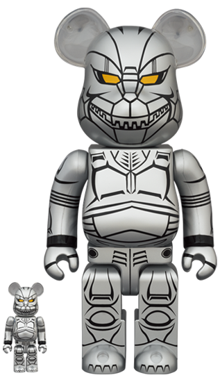File:Bearbrick MG 100 and 400.png