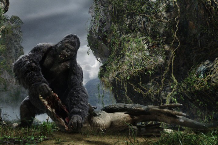 File:King Kong 2005 Kong Breaks V-rex's Jaw.jpg