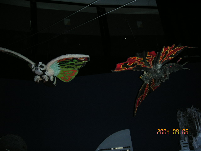 File:Mothra Leo and Battra in 2004.jpg