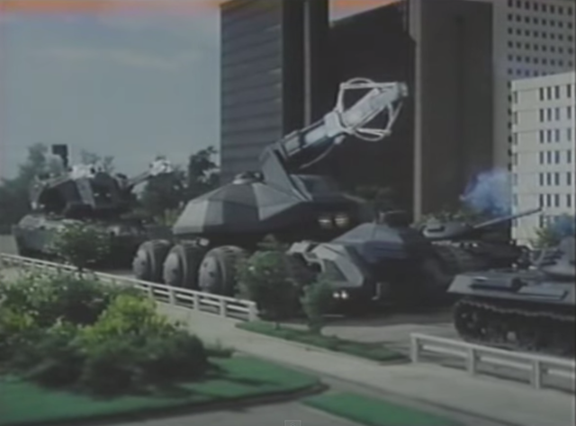 File:Monster Planet - The army attacks.png