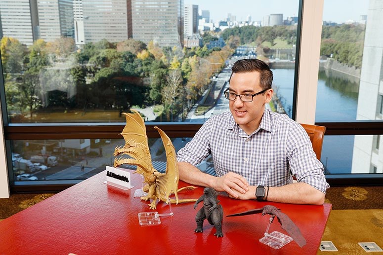File:Mike Dougherty with SHMA figures.jpeg