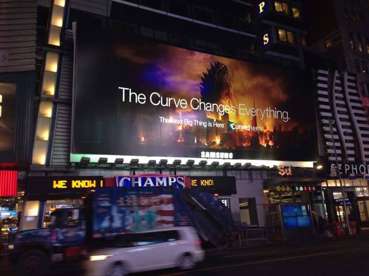 File:Godzilla 2014 Curve Time Square.jpg